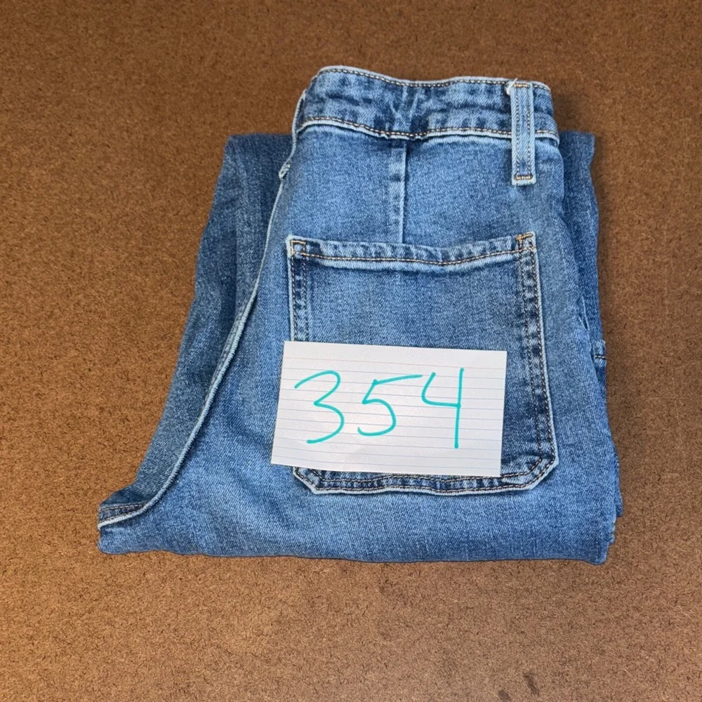 Old Navy Women's SZ 4 OG Loose High Rise Boyfriend Jeans Front Patch Pockets